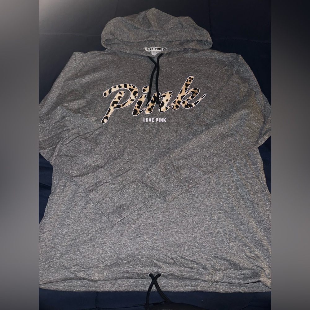 VS Pink Hoodie Tee